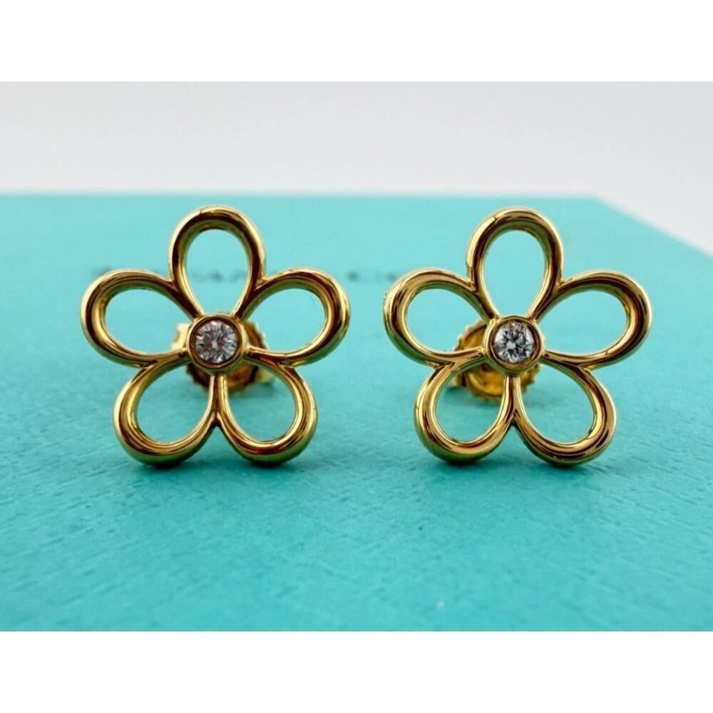 Tiffany & Co. 18k Garden Flower Stud Earrings with Diamond in Yellow Gold 2.2g